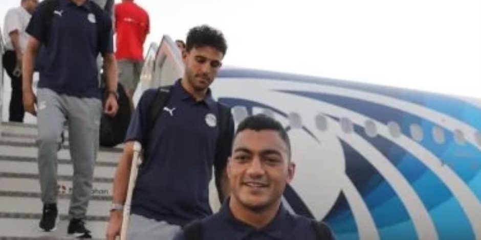 بعد التأهل لكأس العالم 2026 .. لقطات من وصول بعثة منتخب مصر إلى القاهرة 