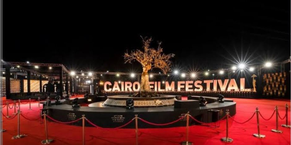 بدء توافد النجوم على مؤتمر مهرجان القاهرة ولبلبة والعدل وأحمد مجدى أول الحضور