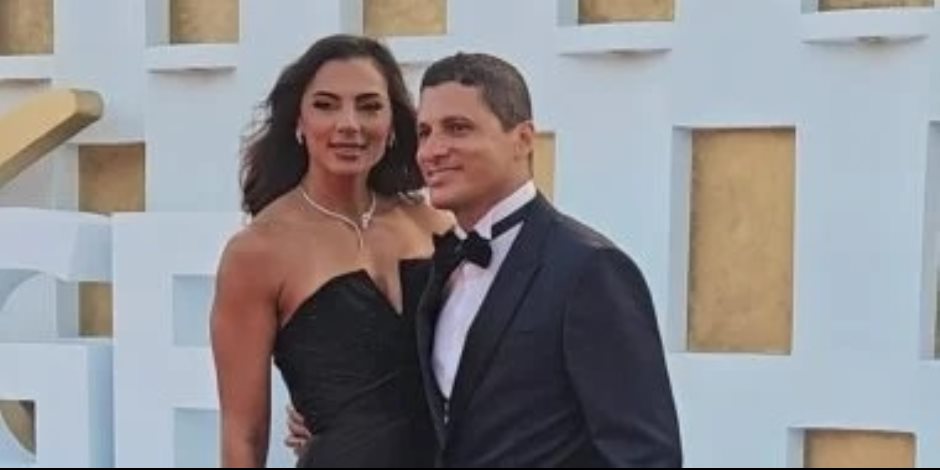 فى افتتاح مهرجان الجونة.. عمرو منسى وزوجته وماريان خورى أول الحضور 