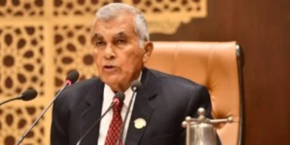 7 رسائل للمستشار عصام فريد بعد توليه رئاسة مجلس الشيوخ للفصل التشريعي الثاني 7 رسائل للمستشار عصام فريد بعد توليه رئاسة مجلس الشيوخ للفصل التشريعي الثاني