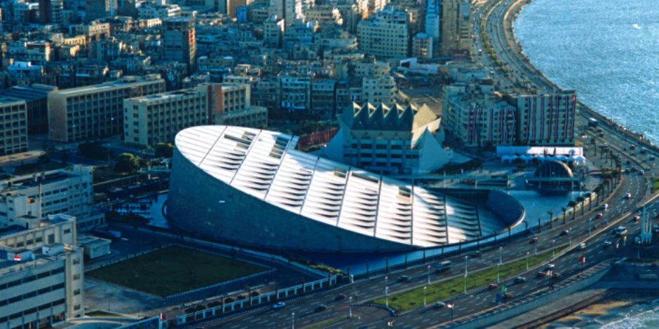 مكتبة الإسكندرية.. 23 عامًا من المعرفة والحضارة على شاطئ المتوسط مكتبة الإسكندرية.. 23 عامًا من المعرفة والحضارة على شاطئ المتوسط