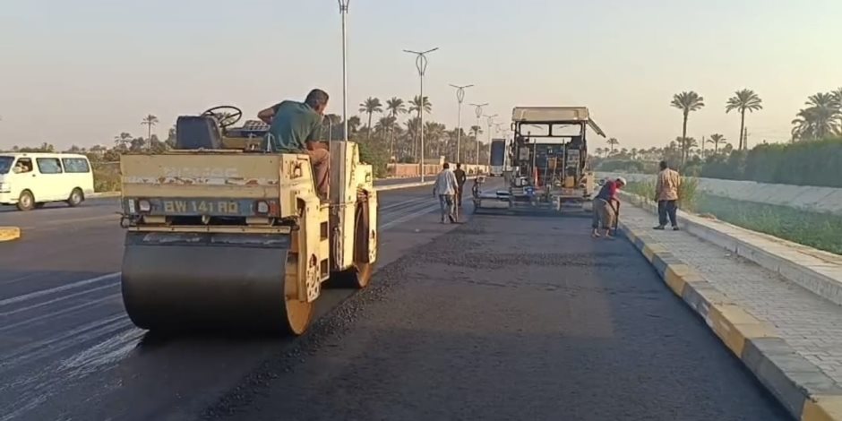 محافظ الجيزة: تطوير ورصف ورفع كفاءة وإنارة طريق المنصورية بمدينة كرداسة بطول 3 كم محافظ الجيزة: تطوير ورصف ورفع كفاءة وإنارة طريق المنصورية بمدينة كرداسة بطول 3 كم