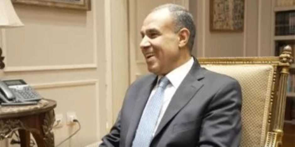 وزير الخارجية : أعمل 16 ساعة يوميا وحصلت على 90% فى الثانوية العامة.. فيديو