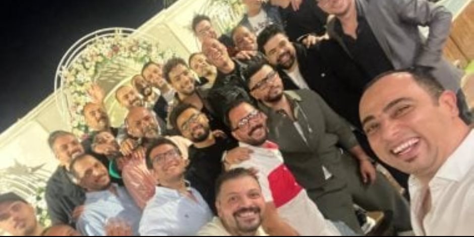 أحمد جمال يحتفل بزفافه وسط أهله فى طنطا قبل الموعد الرسمي للفرح.. صور