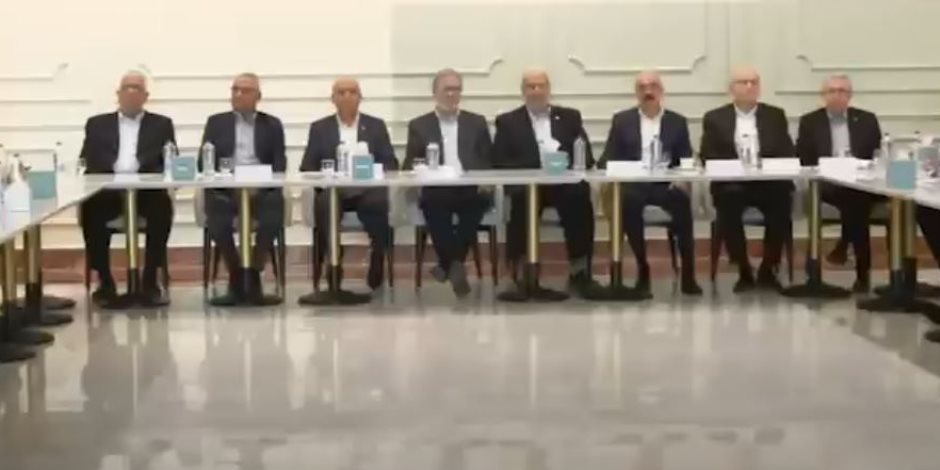 الفصائل تُشيد بالدور المصري في دعم القضية الفلسطينية ووقف الحـ.ـرب على غزة الفصائل تُشيد بالدور المصري في دعم القضية الفلسطينية ووقف الحـ.ـرب على غزة