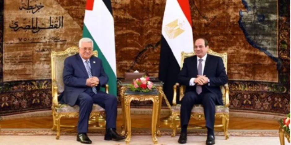 أبو مازن يشكر الرئيس السيسي لمنعه التهجير ودعم صمود الفلسطينيين أبو مازن يشكر الرئيس السيسي لمنعه التهجير ودعم صمود الفلسطينيين