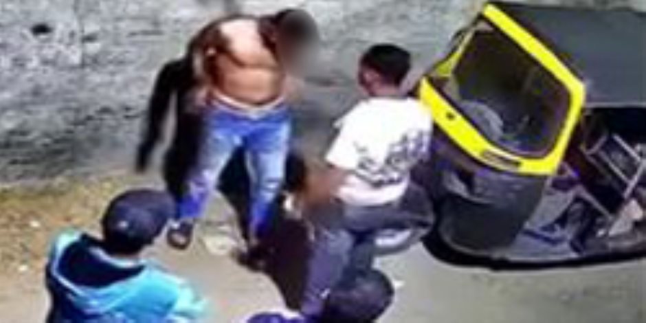 ضبط المتهم بالبلطجة وتهديد آخر بسلاح أبيض في الجيزة ضبط المتهم بالبلطجة وتهديد آخر بسلاح أبيض في الجيزة