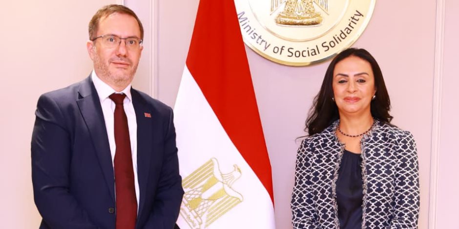وزيرة التضامن تلتقي سفير المملكة المتحدة بالقاهرة لبحث سبل التعاون وزيرة التضامن تلتقي سفير المملكة المتحدة بالقاهرة لبحث سبل التعاون