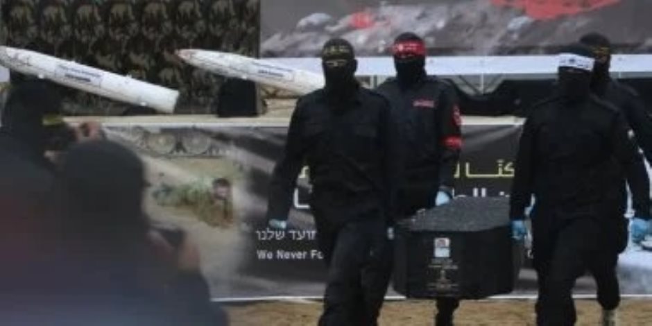 بعد العثور عليه منذ قليل .. كتائب القسام تعلن موعد تسليم جثمان رهينة إسرائيلى جديد بعد العثور عليه منذ قليل .. كتائب القسام تعلن موعد تسليم جثمان رهينة إسرائيلى جديد