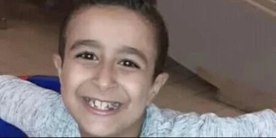 اعترافات مرعبة فى جريمة مقتل تلميذ الإسماعيلية .. المتهم قطع زميله بصاروخ كهربائي لـ 6 أجزاء وطهى قطعة وأكلها اعترافات مرعبة فى جريمة مقتل تلميذ الإسماعيلية .. المتهم قطع زميله بصاروخ كهربائي لـ 6 أجزاء وطهى قطعة وأكلها