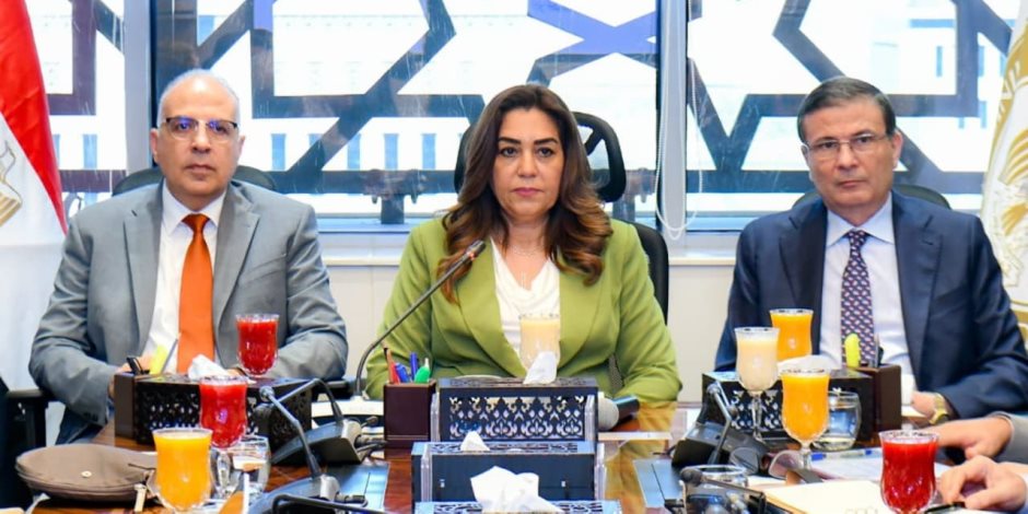 3 وزراء يبحثون تأثير تغير المناخ على الأمن الغذائي في مصر 3 وزراء يبحثون تأثير تغير المناخ على الأمن الغذائي في مصر