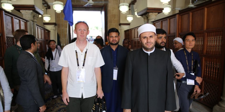 الملتقى الفقهي بالجامع الأزهر: الإمام أبو حنيفة كان منهجه التيسير والسعة والرفق بالناس في فقه المعاملات