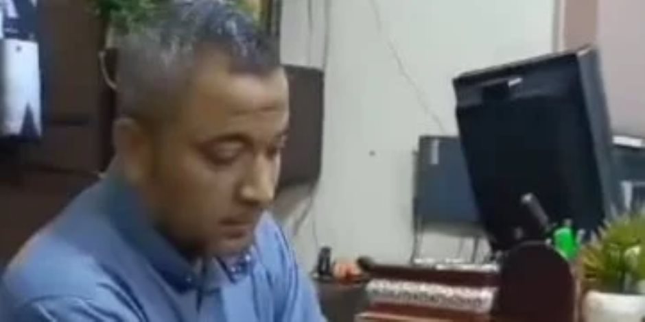 والد ضحايا جريمة الهرم: زوجتى على خلق والحقيقة ستظهر قريبا والد ضحايا جريمة الهرم: زوجتى على خلق والحقيقة ستظهر قريبا