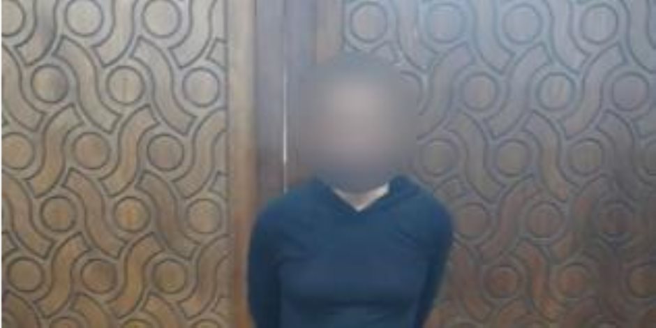 ضبط أحد الأشخاص لقيامه بأستخدام أحد التطبيقات الهاتفية للترويج لممارسة أعمال الفجور بالإسكندرية ضبط أحد الأشخاص لقيامه بأستخدام أحد التطبيقات الهاتفية للترويج لممارسة أعمال الفجور بالإسكندرية