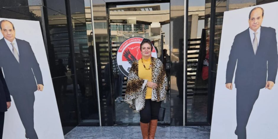 المرشحة هالة عزام تعد دائرة الجمالية بإقامة معارض لمنتجات خان الخليلي بالعواصم العربية والأجنبية المرشحة هالة عزام تعد دائرة الجمالية بإقامة معارض لمنتجات خان الخليلي بالعواصم العربية والأجنبية