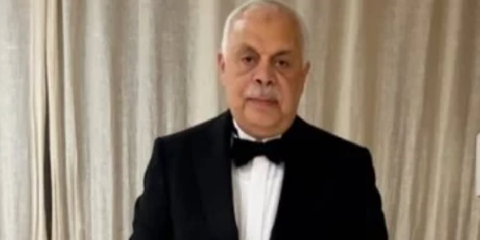 أشرف زكى لبرنامج فضفضت أوى: كل تليفون ييجى معاه مشكلة أشرف زكى لبرنامج فضفضت أوى: كل تليفون ييجى معاه مشكلة