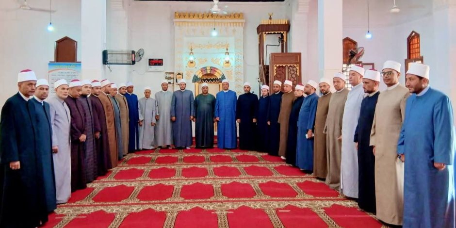 القافلة الدعوية المشتركة بين الأزهر الشريف ووزارة الأوقاف ودار الإفتاء تنطلق لمساجد شمال سيناء القافلة الدعوية المشتركة بين الأزهر الشريف ووزارة الأوقاف ودار الإفتاء تنطلق لمساجد شمال سيناء