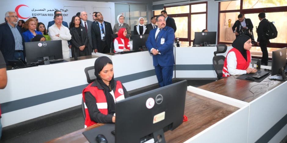 رئيس كولومبيا يشيد بالجهود المصرية في تقديم المساعدات الإنسانية للفلسطينيين في قطاع غزة رئيس كولومبيا يشيد بالجهود المصرية في تقديم المساعدات الإنسانية للفلسطينيين في قطاع غزة