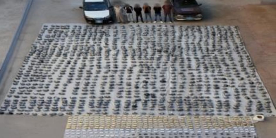 ضبط عناصر بؤرة إجرامية لجلب المخدرات بحوزتهم 2,225 طن مواد مخدرة