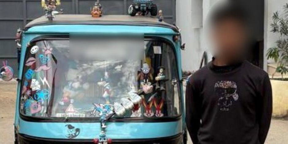 ضبط قائد "توك توك" تسبب في إزعاج المواطنين وإحداث ضوضاء بالمنيا