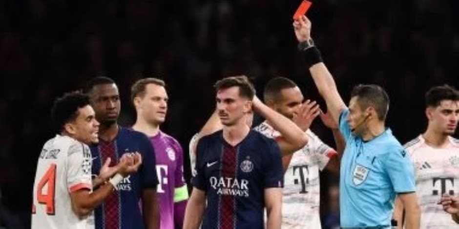 فى شوط ناري .. دياز يسجل ثنائية البايرن في مرمي باريس سان جيرمان ويطرده الحكم.. فيديو