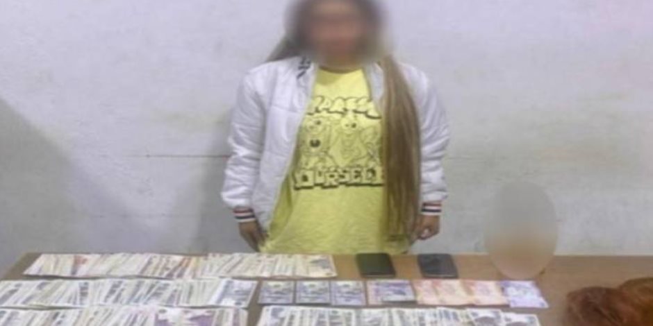 ضبط صانعة محتوى لنشرها مقاطع فيديو خادشة للحياء