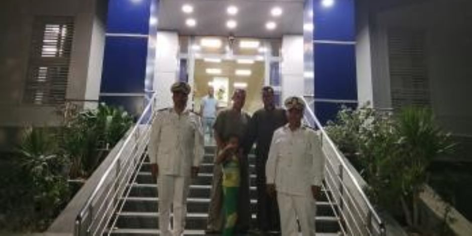 فى لفتة إنسانية.. أمن الفيوم يعيد طفلًا من ذوى الاحتياجات الخاصة إلى أسرته