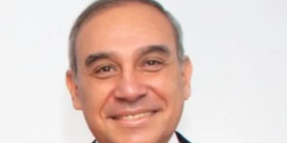 سفير مصر بباريس للحياة اليوم: الرئيس السيسي له مكانة كبيرة في فرنسا