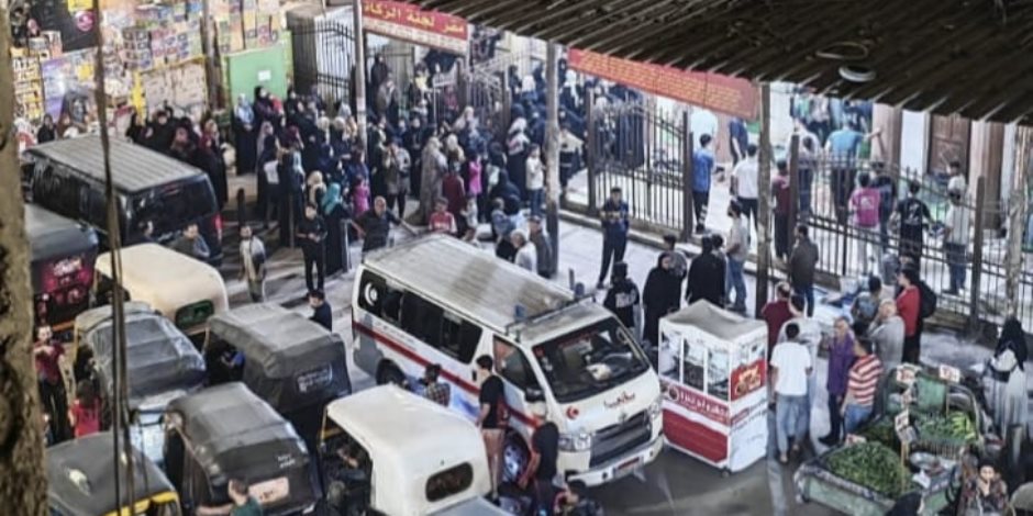 أداء صلاة الجنازة على الجثامين الـ6 ضحايا حريق شقة شبرا الخيمة.. صور