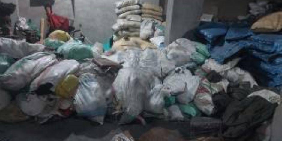 ضبط مصنع غير مرخص لإعادة تدوير قطع غيار السيارات بالقليوبية من خامات مغشوشة