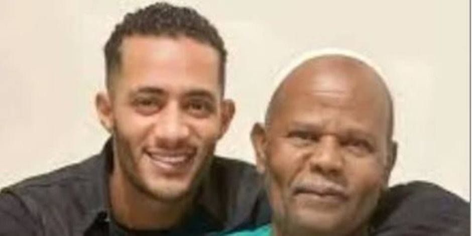 محمد رمضان عن والده: كان حافظ القرآن.. وأبويا كل حاجة في حياتي 