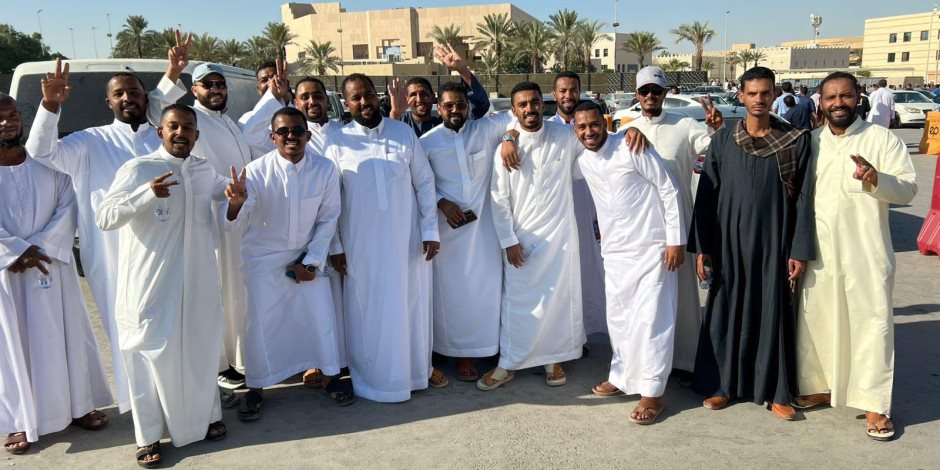 المصريون بالسعودية يدلون بأصواتهم في اليوم الثاني بانتخابات مجلس النواب 