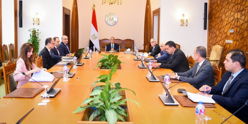 وزير الخارجية يتابع مشروع رقمنة وتحديث منظومة الوثائق والمستندات التاريخية