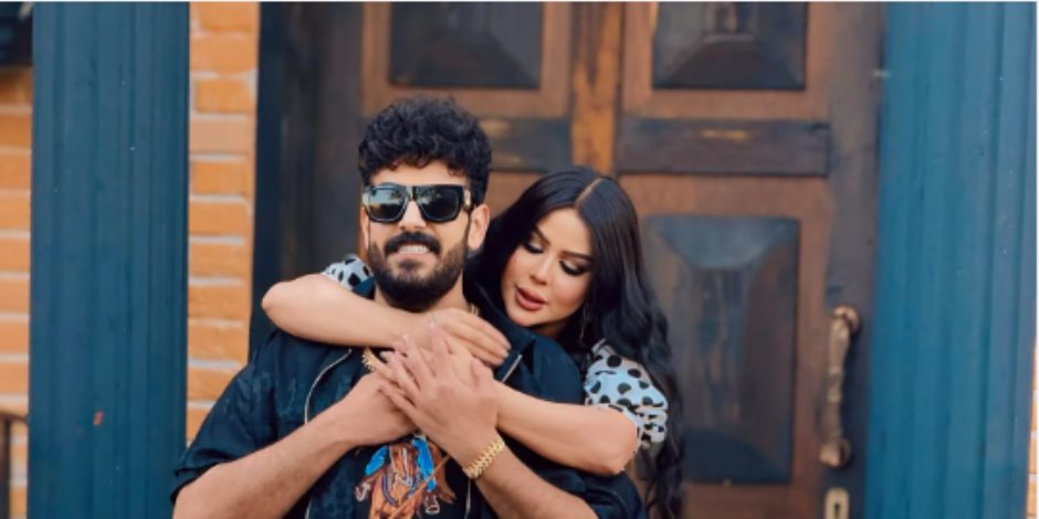 زوجة إسماعيل الليثي تذبح عجلا صدقة وتدعو له بالرحمة