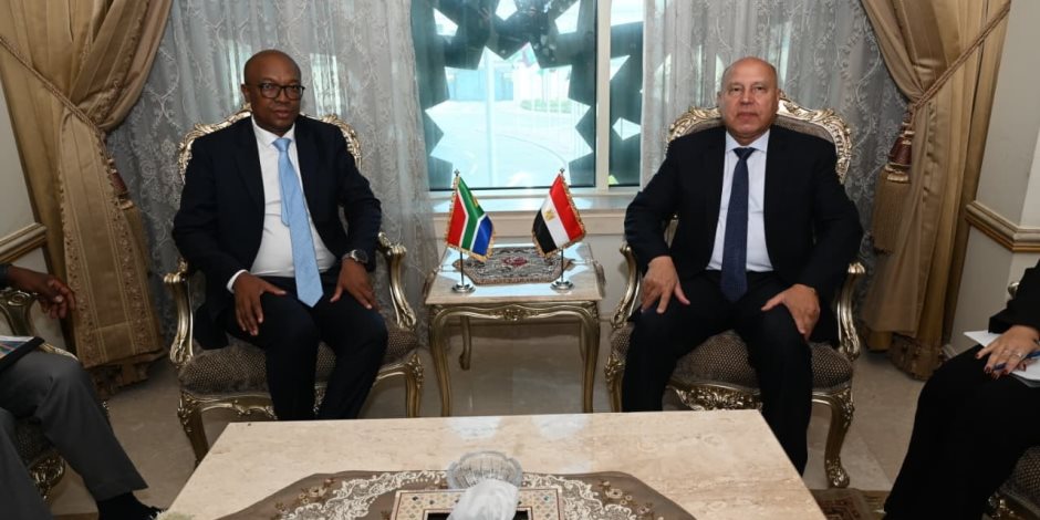 كامل الوزير: حريصون على تعزيز التعاون والتكامل الصناعي مع جنوب أفريقيا