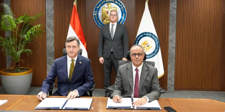  مصر تمد التزام خليج السويس ودلتا النيل مع إيني الإيطالية حتى عام 2040