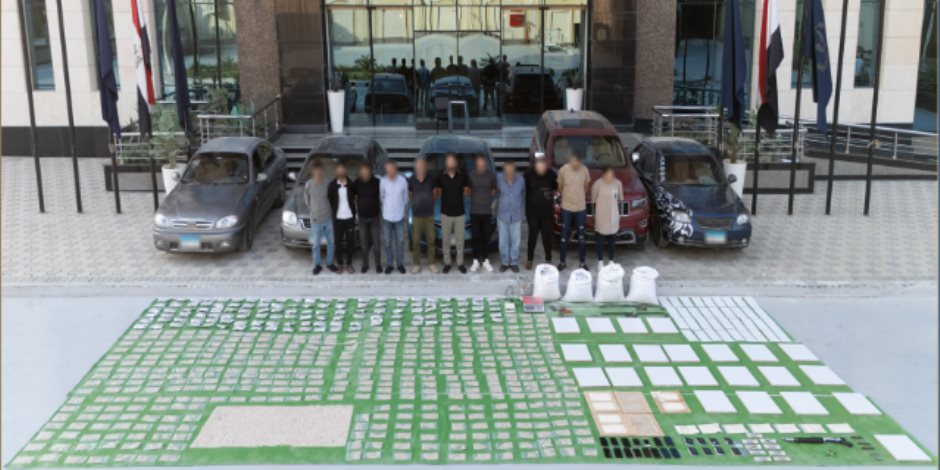 بقيمة 2.7 مليار جنيه.. ضبط عصابة دولية بحوزتهم كميات ضخمة من الكبتاجون قبل تهريبها للخارج