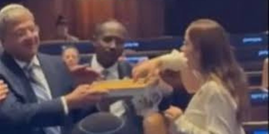 البقلاوة على جثامين الفلسطينيين.. مشروع قانون إعدام الأسرى ينقل الجرائم الإسرائيلية من غزة إلى السجون