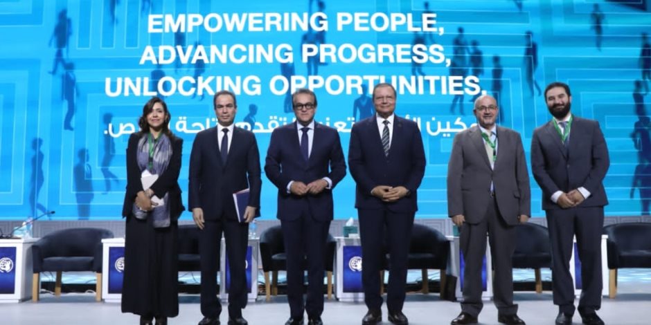 نائب رئيس مجلس الوزراء وزير الصحة يطلق الاستراتيجية الوطنية للصحة الرقمية «2025–2029»