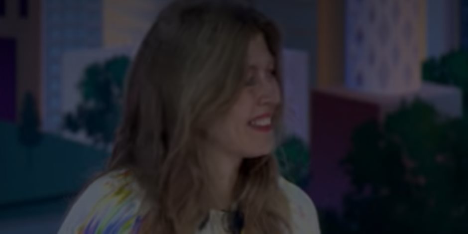 عظيم ومبهر.. الفنانة التشيكية كارينا كوتوفا تشيد بالمتحف المصري الكبير