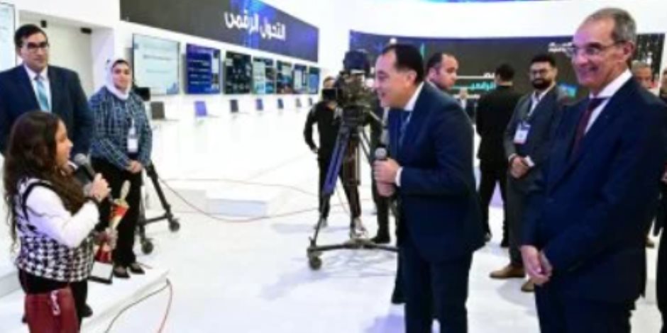 مدبولي: الرئيس يؤكد دائما أن قطاع الاتصالات أهم القطاعات المستقبلية