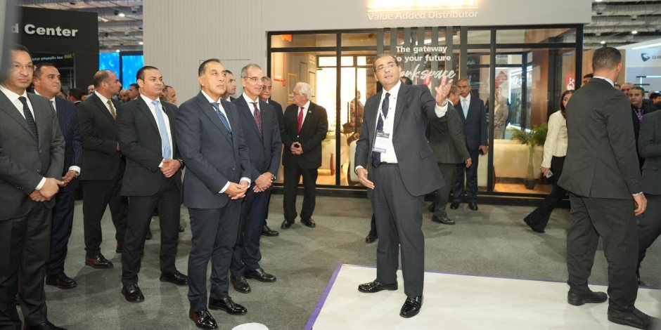 المصرية للاتصالات: خطة طموحة لتحويل ملايين العملاء للفايبر خلال السنوات المقبلة لمواكبة تقنيات المستقبل