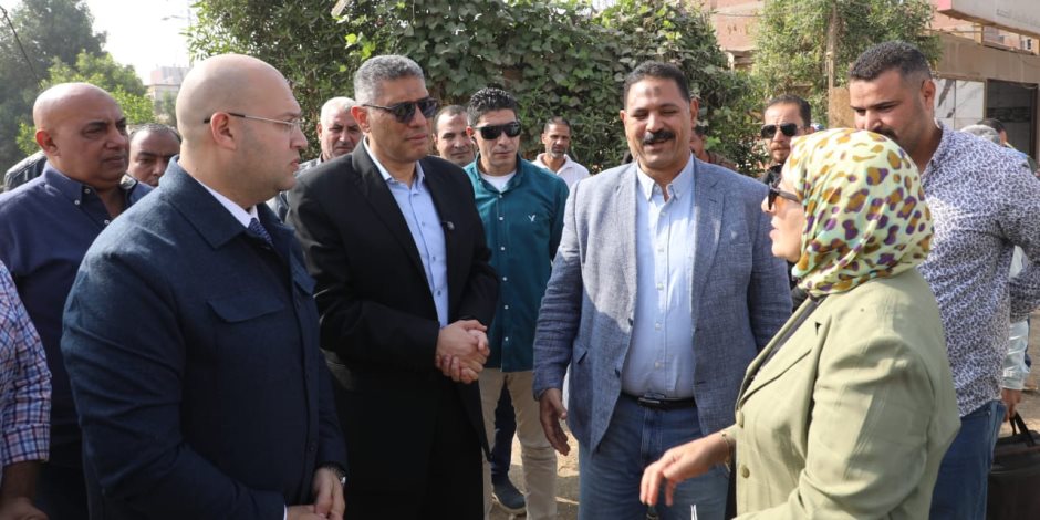 محافظ الجيزة يتفقد مشروعات تطوير الطرق بكرداسة وأوسيم والمنيرة الغربية