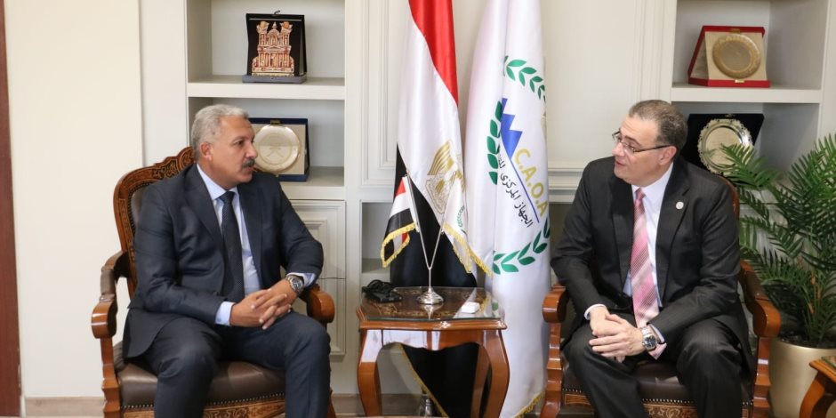  رئيس الجهاز المركزي للتنظيم والإدارة يستقبل المدير التنفيذي للمركز القومي لإدارة المجال الجوي