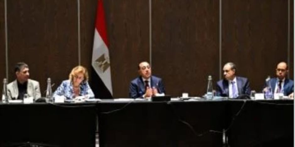 رئيس الوزراء: الحكومة تولي اهتماما كبيرا بتمكين القطاع الخاص ليكون المحرك الرئيسي للنمو الاقتصادي