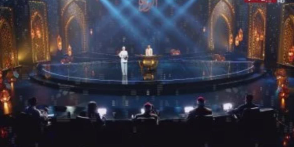 تحكيم دولة التلاوة للمتسابق أحمد شفيق: قراءتك جميلة وصوتك قوى