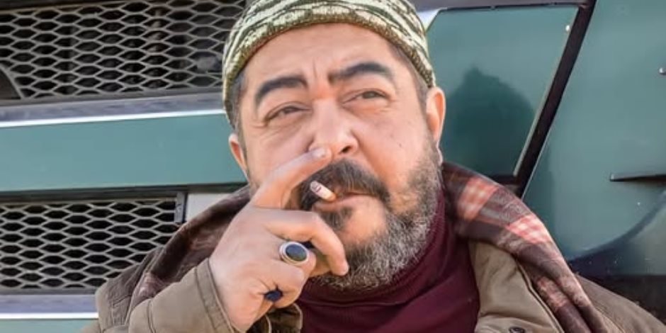 تزامناً مع ذكرى رحيله .. صناع الفيلم القصير "600 كيلو" لـ طارق عبد العزيز يعرضوه على يوتيوب 