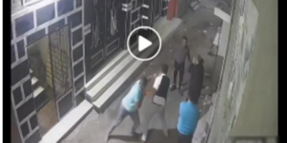  بعد استغاثة الابن.. ضبط المتمين بالتعدي على سيدة ونجلها بالمنوفية