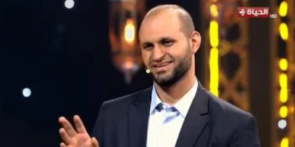 المتسابق أبو بكر جمعة: تمثيل دولة التلاوة شرف وأتمنى الفوز بعمرة