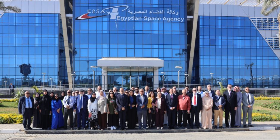 وكالة الفضاء المصرية تستقبل وفد جمعية المهندسين البحرينية لبحث آفاق التعاون الاستثماري والهندسي